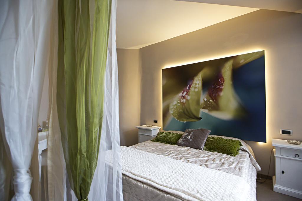 Hotel Tiro A Volo Pozzuoli Exteriör bild