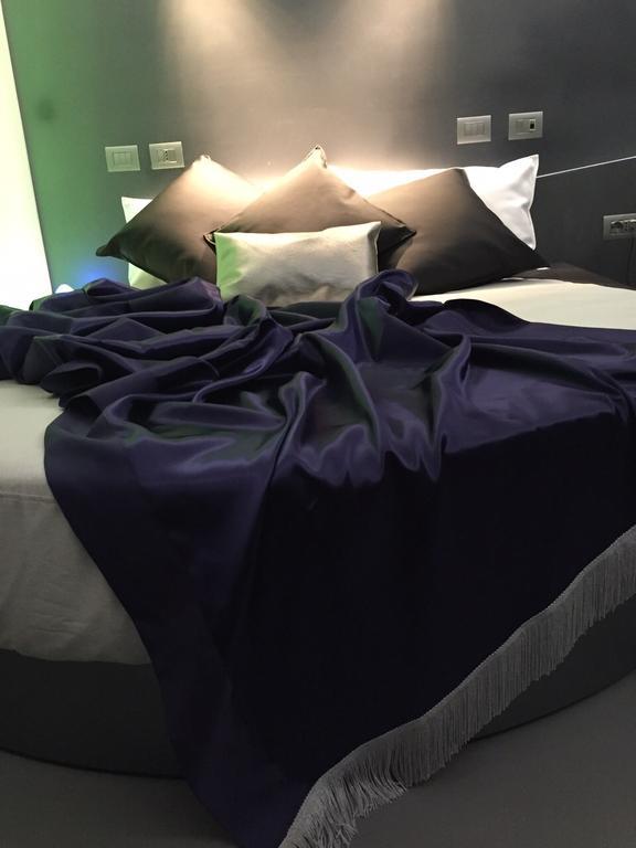 Hotel Tiro A Volo Pozzuoli Exteriör bild