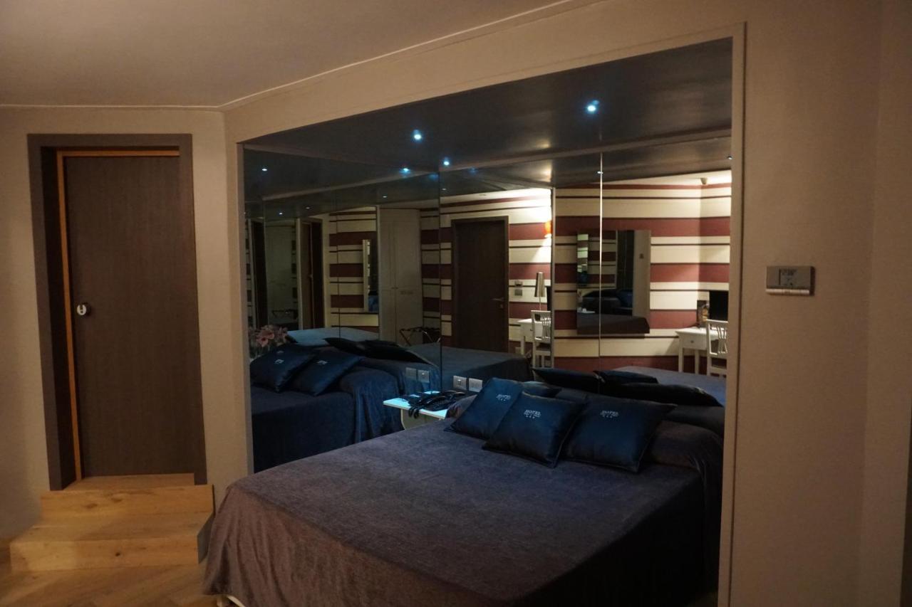 Hotel Tiro A Volo Pozzuoli Exteriör bild